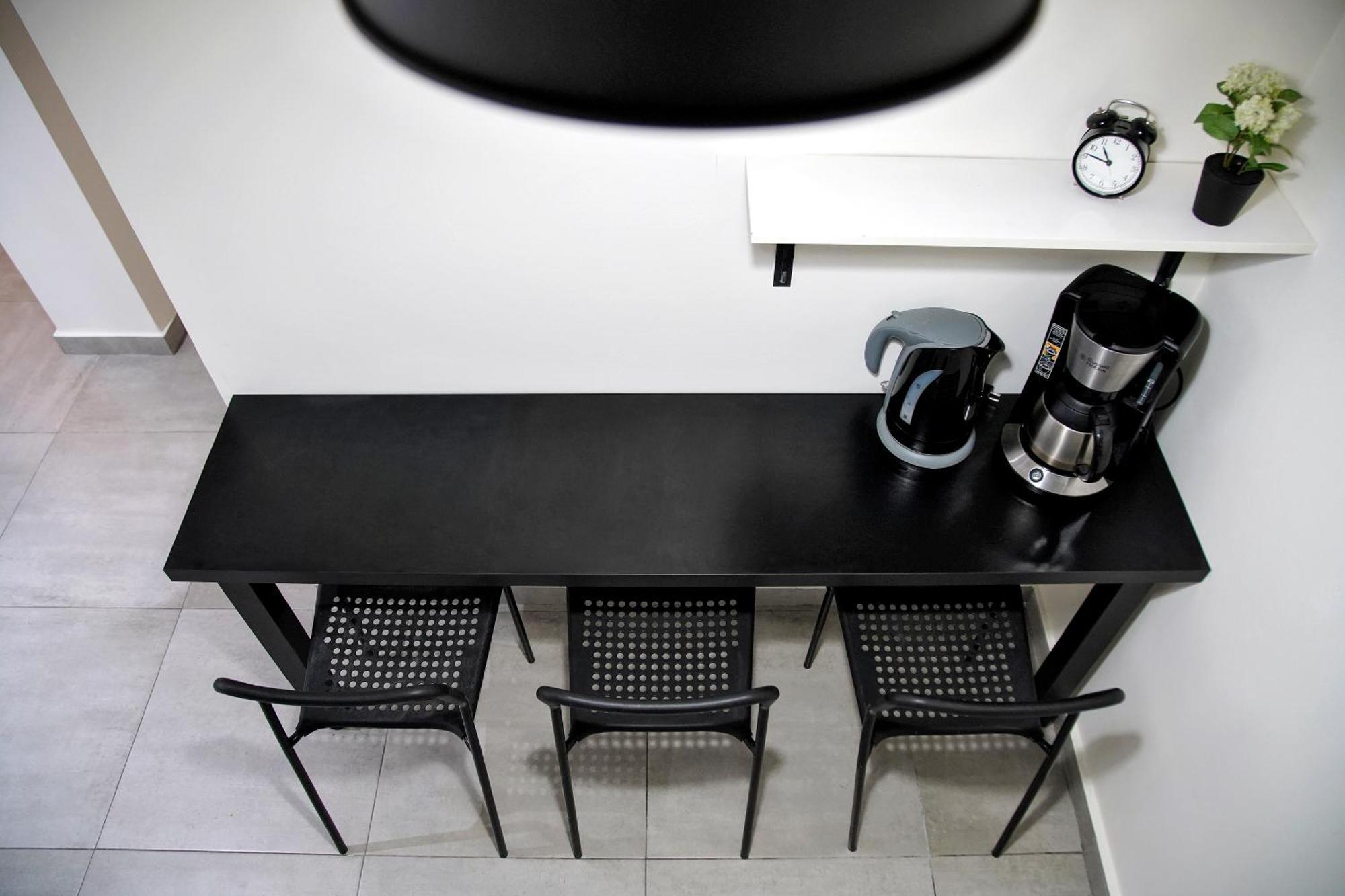 Attiki Sunshine Apartment With Terrace Vipgreece アテネ エクステリア 写真